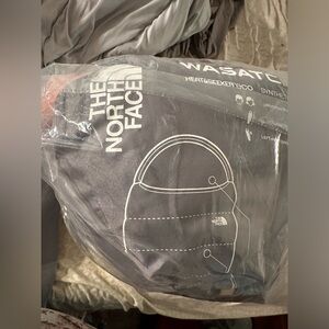 The NorthFace Wasatch 30 sleeping bag! Brand new.